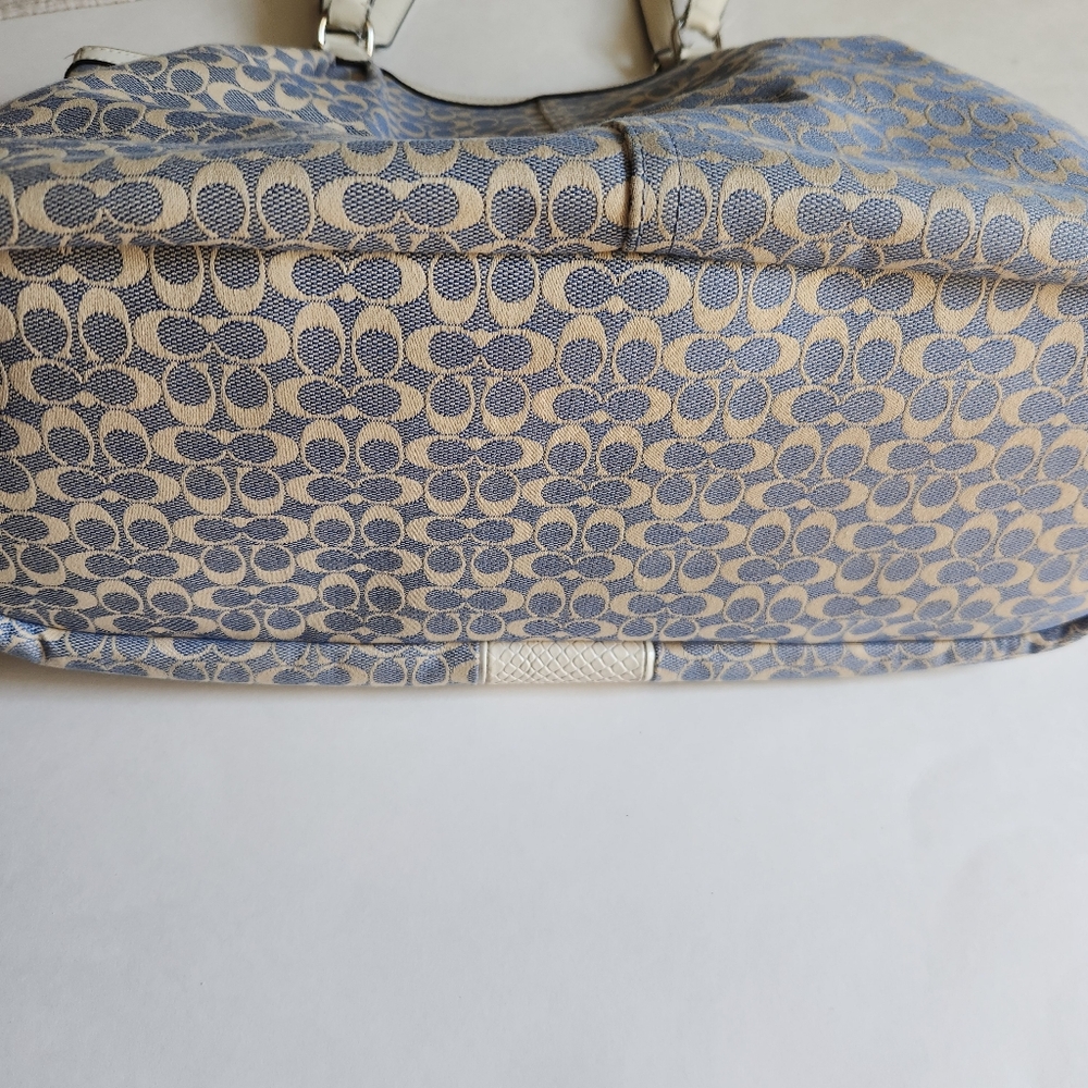 COACH SIGNATURE STRIPE JACQUARD SHOULDER BAG $348 - Picture 8 of 11
